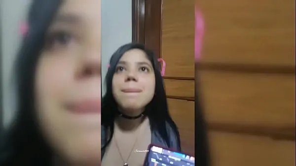 대규모 My GIRLFRIEND INTERRUPTS ME In the middle of a FUCK game. (Colombian viral video개의 새 동영상