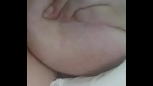 Is anyone biting my nipples Video baru yang besar