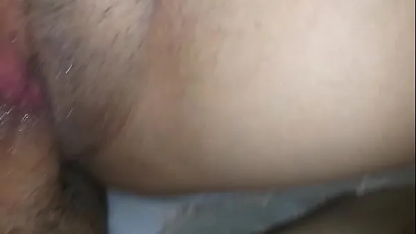 Fucking my young girlfriend without a condom, I end up in her little wet pussy (Creampie). I make her squirt while we fuck and record ourselves for XVIDEOS RED Video baharu besar