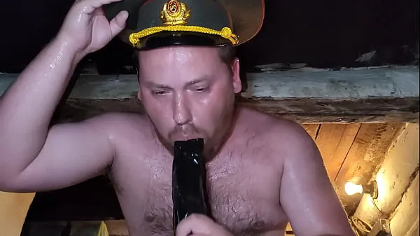 Veliki Full fuck of a fat Russian officer novi videoposnetki