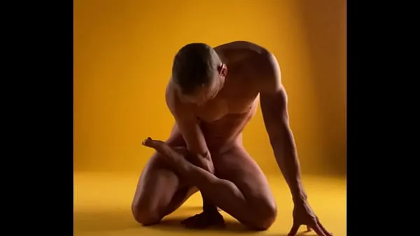 Grote Erotic Yoga with Defiant Again nieuwe video's