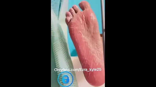 Fall in love with my creamy feet fetish fantasy more for fans only Ezra Kyle25 for longer hotter content مقاطع فيديو جديدة كبيرة