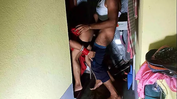 Büyük Bhabhi tried to flirt with Devar in Storeroom mistakenly Fucked | Bhabhi Devar XXX sex videos | full HD hindi porn video with hindi audio yeni Video