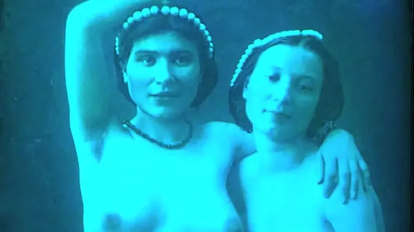 Pornostalgia, Vintage Lesbians Video baru yang besar