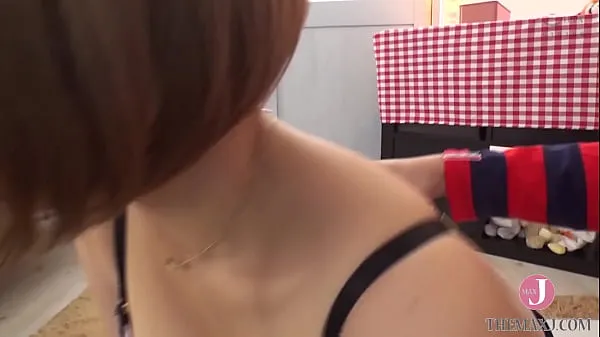 대규모 Boob Chupa Chupa Creampie SEX in Breastfeeding Situation Yuri Hikawa - Intro개의 새 동영상
