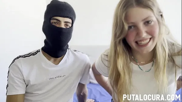 Veliki PutaLocura - Interracial couple Claudia García and Gary Black having pig sex novi videoposnetki