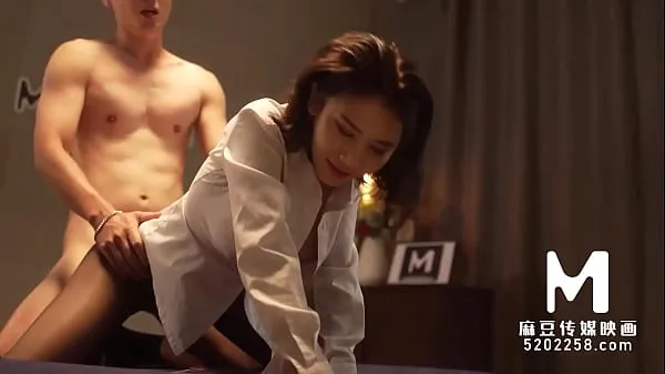 Veliki Trailer-Anegao Secretary Caresses Best-Zhou Ning-MD-0258-Best Original Asia Porn Video novi videoposnetki