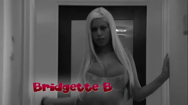 Veliki Bridgette B. Boobs and Ass Babe Slutty Pornstar ass fucked by Manuel Ferrara in an anal Teaser novi videoposnetki