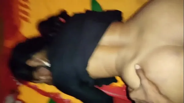 Store Sister-in-law sitting alone at home, lying on her bed, Dudhwalai beat her ass fiercely nye videoer