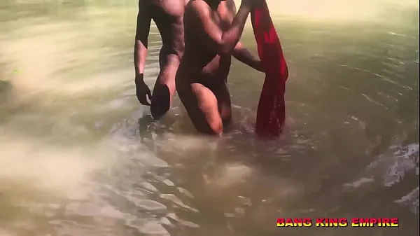 African Pastor Caught Having Sex In A LOCAL Stream With A Pregnant Church Member After Water Baptism - The King Must Hear It Because It's A Taboo مقاطع فيديو جديدة كبيرة