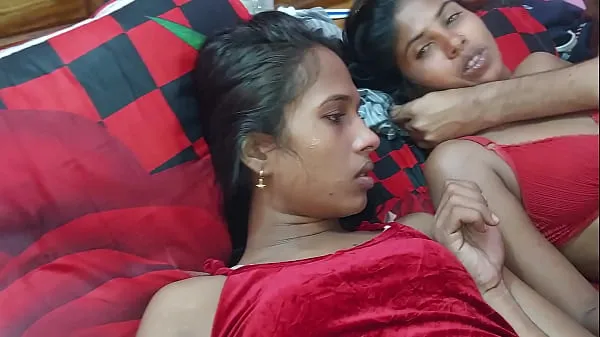 Veliki XXX Bengali Two step-sister fucked hard with her brother and his friend we Bengali porn video ( Foursome) ..Hanif and Popy khatun and Mst sumona and Manik Mia novi videoposnetki