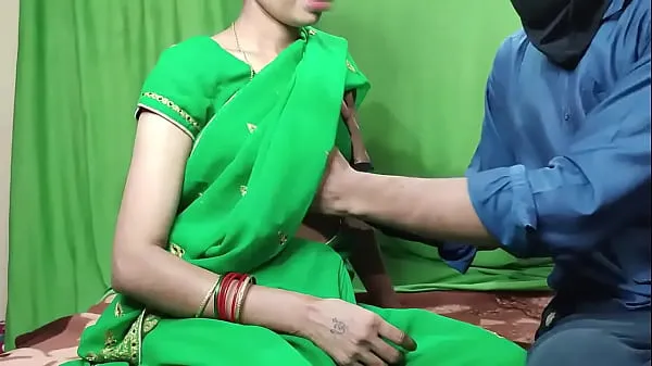 Store Seeing step sister alone in saree, step brother fucked her hard, Hindi audio nye videoer