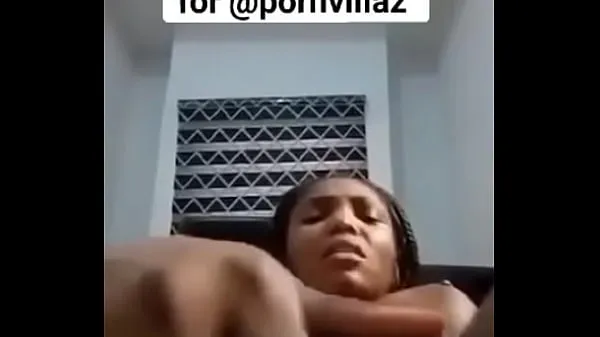 Horny Lady playing with pussy Video baharu besar