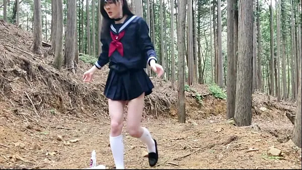 Grote Japanese Crossdresser Sailor outdoor masturbation nieuwe video's