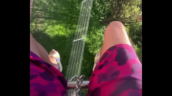 Grote Blowjob in public in the Ferris Wheel nieuwe video's