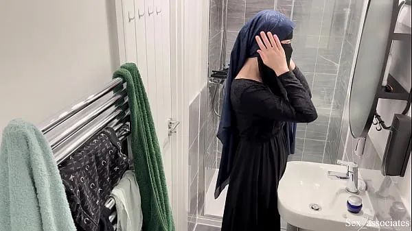 Big I caught gorgeous arab girl in niqab mastutbating in the bathroom new Videos