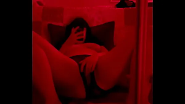 대규모 Chubby Amateur Rubbing Clit in Crotchless Panties개의 새 동영상