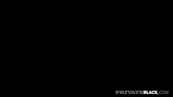 Grandi PrivateBlack - Skinny Mary Popiense Seduces Black Cock At The Beach nuovi video