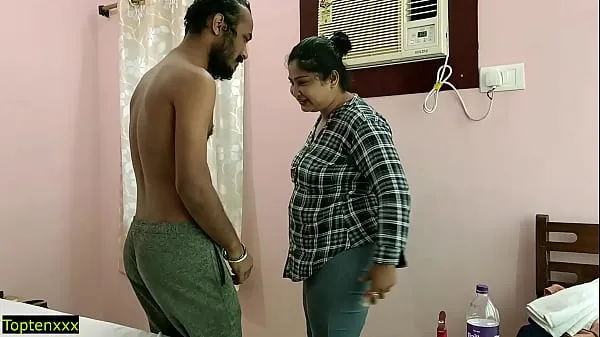 วิดีโอใหม่ยอดนิยม Indian Bengali Hot Hotel sex with Dirty Talking! Accidental Creampie รายการ