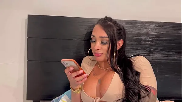 Shemale and two girls fuck a tantaly sex doll مقاطع فيديو جديدة كبيرة