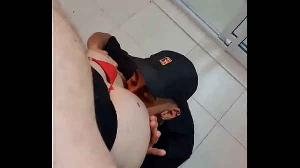 Big MALE PERFORMS THE FETISH OF AN IF**D DELIVERY WAITING FOR HIM IN PANTIES AS A REWARD WON A LOT OF PAU IN THE ASS (COMPLETE IN THE NET AND SUBSCRIPTION new Videos