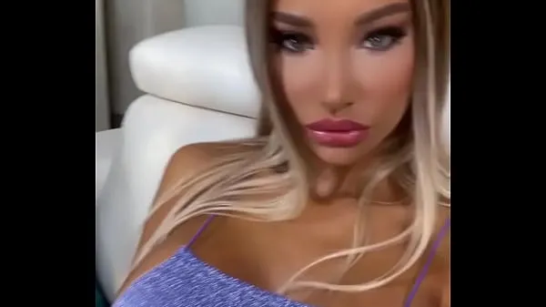 Veľké Beautiful Monika Fox Poses In A Luxurious Blue Dress & Teases Pussy nové videá