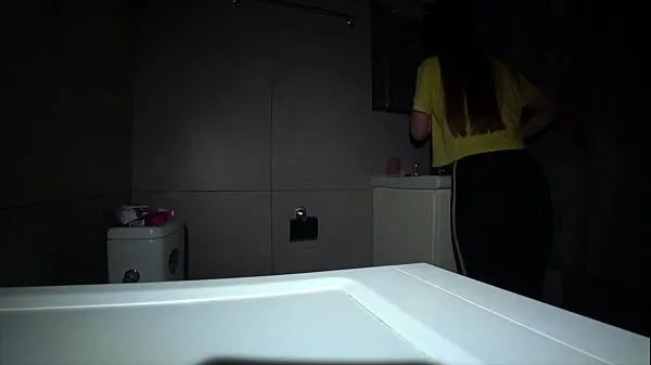 Grote Real Cheating. Lover And Wife Brazenly Fuck In The Toilet While I'm At Work. Hard Anal nieuwe video's