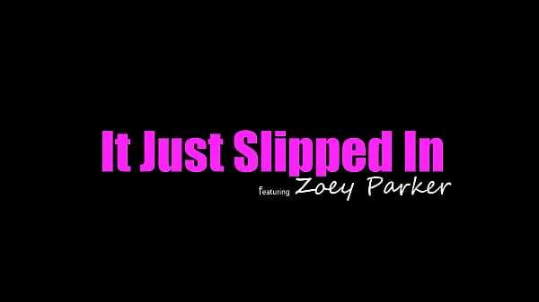 Büyük Wait. Why is there a dick in me?" confused Zoe Parker asks Stepbro - S2:E8 yeni Video