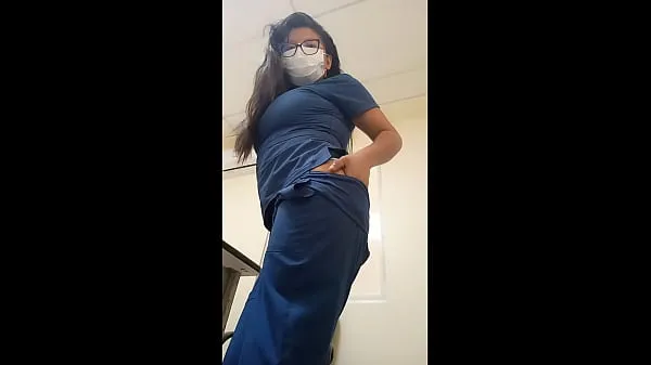 大hospital nurse viral video!! he went to put a blister on the patient and they ended up fucking新视频