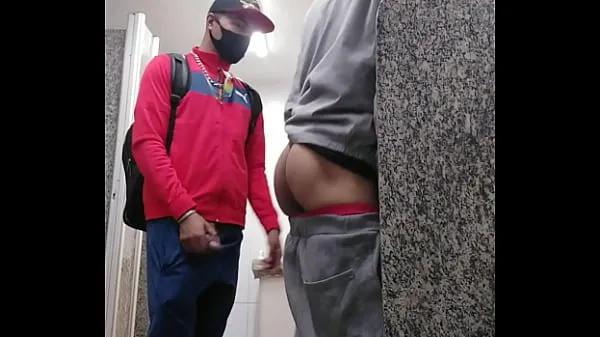 Gifted fucked me in the public bathroom Video baharu besar