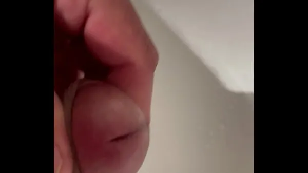 Trying to make my little dick cum Video mới lớn