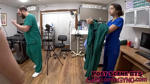 Grote Problematic Patient Mira Monroe Has Bad Pain During Gyno Exam By Doctor Aria Nicole, Who Preps Her For Surgery By Doctor Tampa @ GirlsGoneGynoCom nieuwe video's