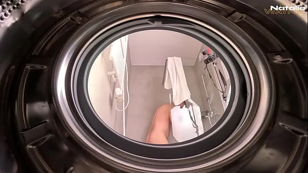 Big Ass Stepsis Fucked Hard While Stuck in Washing Machine Video baru yang besar