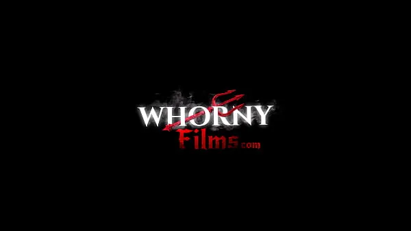 Veľké WHORNY FILMS Reverse Gangbang Stunning Babes Sharing One Big Cock nové videá