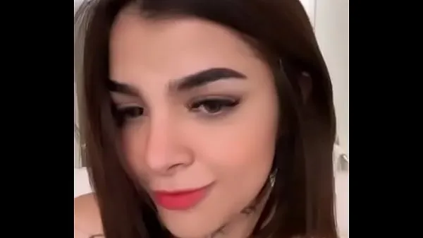 Karely Ruiz shows her vagina Video baru yang besar