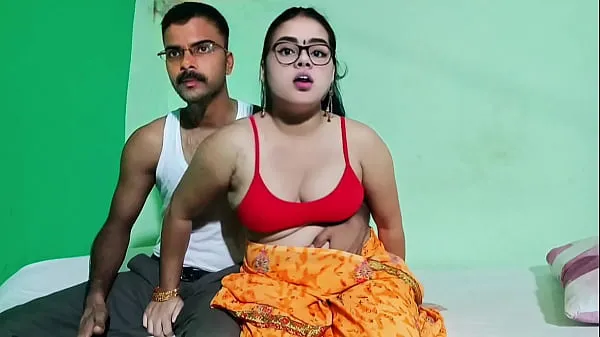 Grandes Horny xxx desi wife sucking like slut and fucked in saree novos vídeos