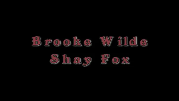 Duże Shay Fox Seduces Brooke Wylde nowe filmy
