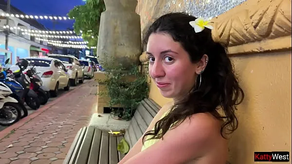 Public Pickup - Foot massage ends in hot sex Video baharu besar