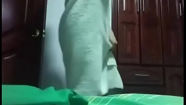 Μεγάλα Homemade video of the church pastor in a towel is leaked. big natural tits νέα βίντεο