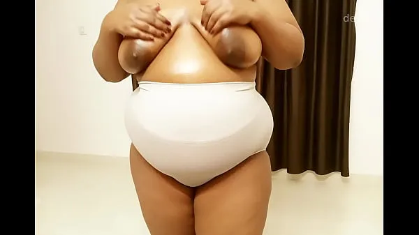 Grote Punjab sexy lady showig boobs nieuwe video's