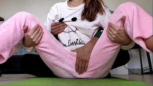 بڑے asian amateur real homemade teasing pussy and small tits fetish in pajamas نئے ویڈیوز