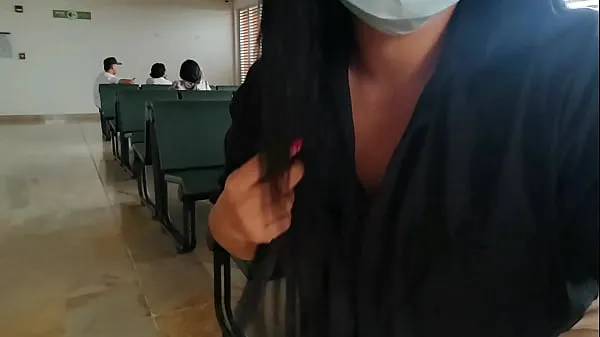 Unknown woman records herself taking SQUIRTS in a public bathroom Video mới lớn