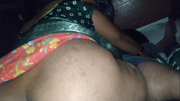 Big Desi Aunty's Redemption During a Trip in Indian Volvo Bus new Videos