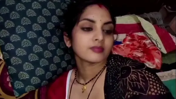 Indian beautiful girl make sex relation with her servant behind husband in midnight Video mới lớn