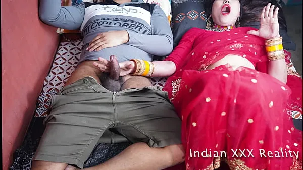 Grandes indian step mom before holi XXX in hindi novos vídeos