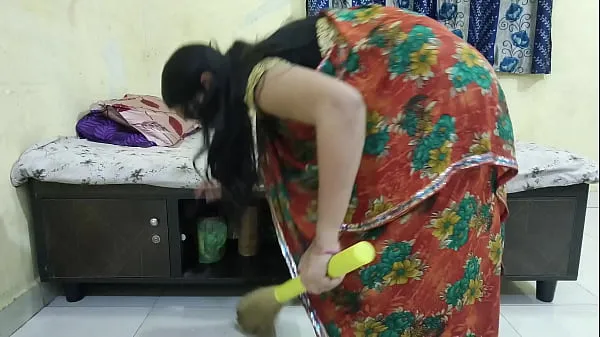 Store Desi sister-in-law was cleaning her house and her brother fucked her nye videoer