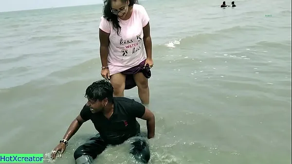 Μεγάλα Desi New couple Full Uncut Sex Video! leaked from mobile νέα βίντεο