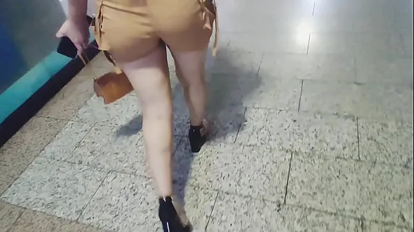 Stora Meeting at the mall ends with a fuck at home with a stranger and a cute Latin girl nya videor