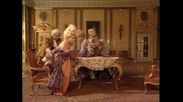 Büyük Laura Angel as XVIII century slut, amazing hot orgy yeni Video