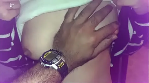Büyük Desi boobs groped yeni Video